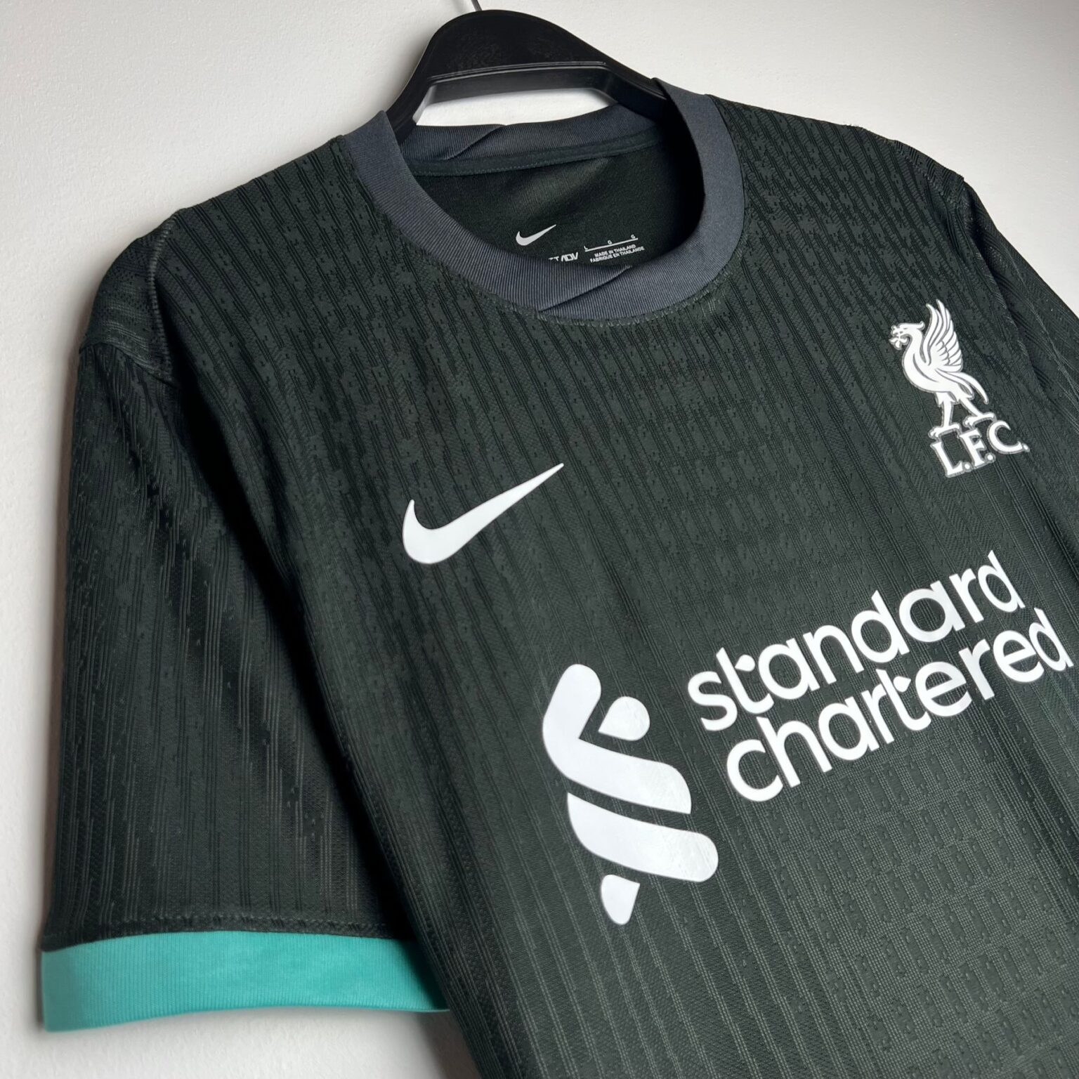 LIVERPOOL 24-25 AWAY KIT PLAYER EDITION - Image 2