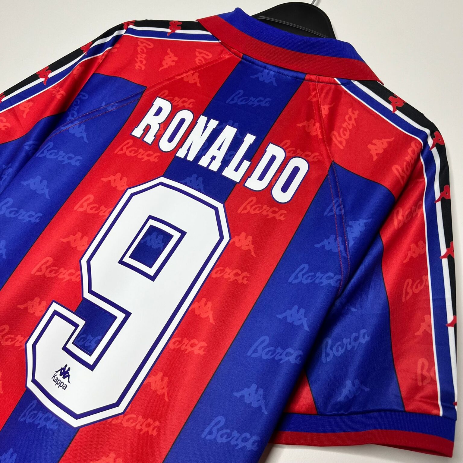 BARCELONA 96-97 HOME RETRO - Image 3