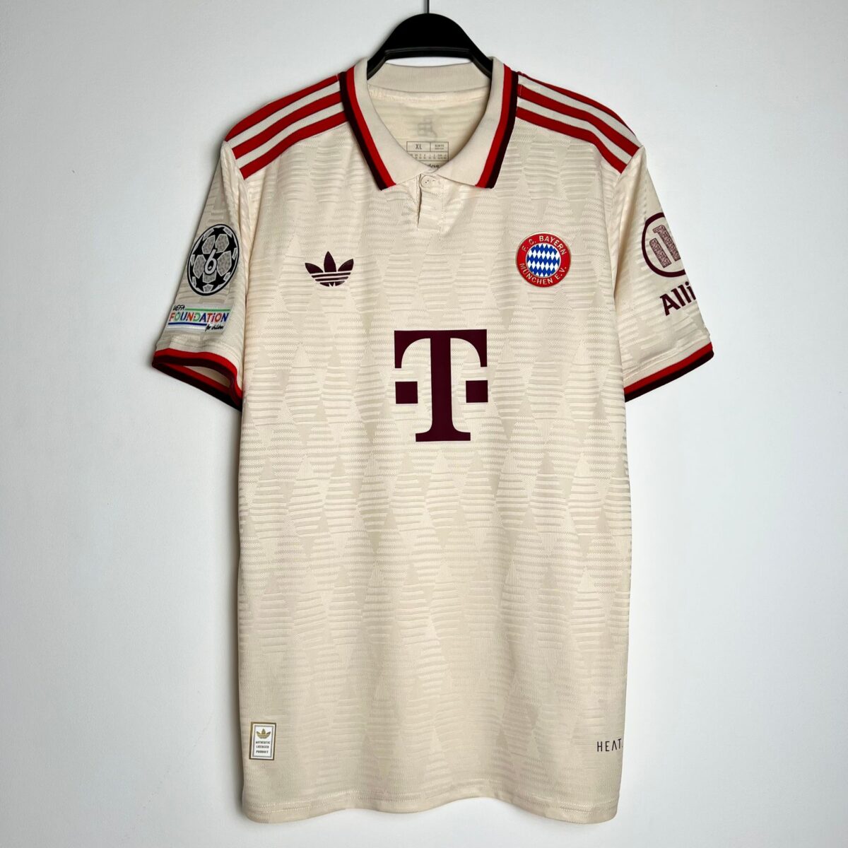 BAYERN MUNICH 24-25 THIRD KIT - PLAYER EDITION