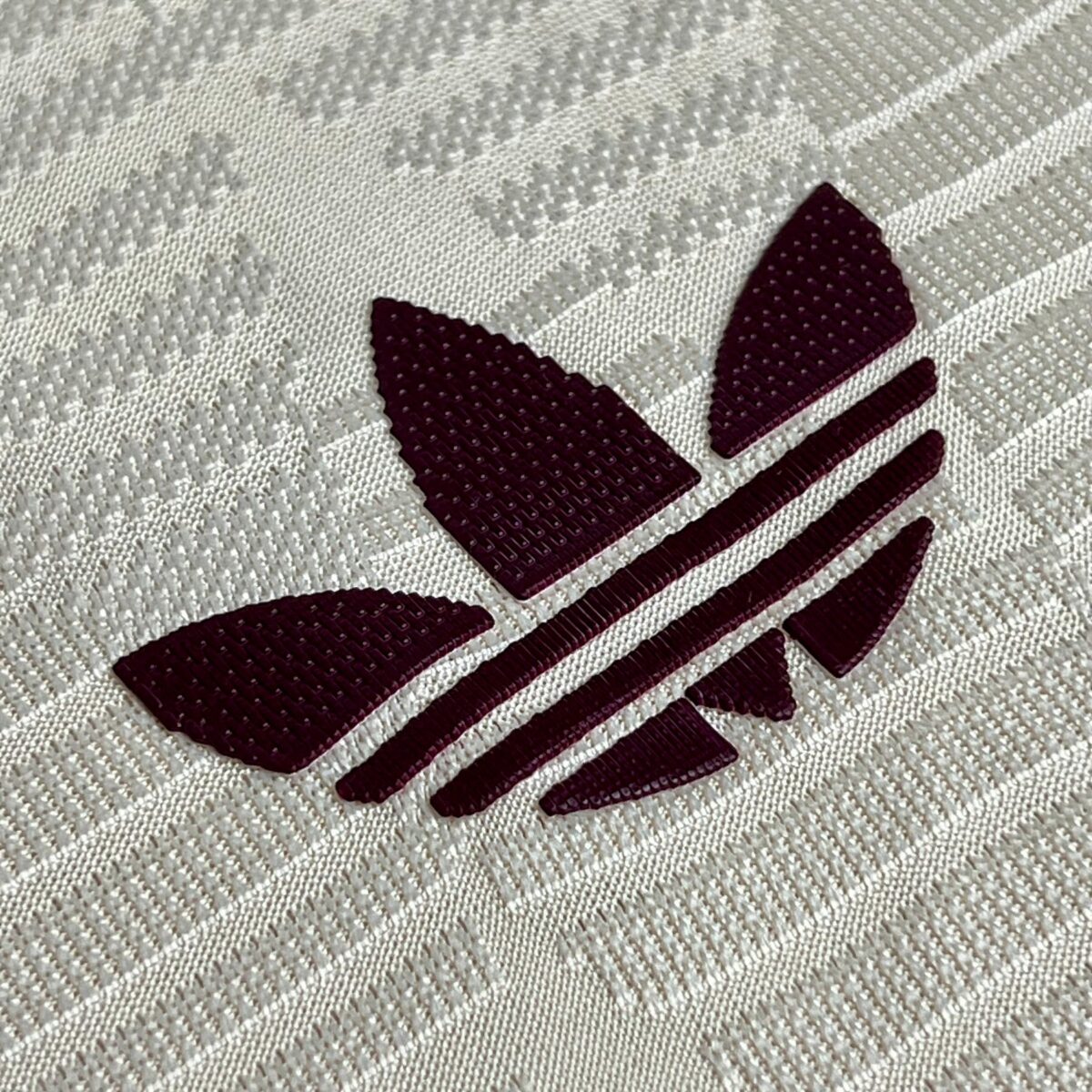 BAYERN MUNICH 24-25 THIRD KIT - PLAYER EDITION - Image 7